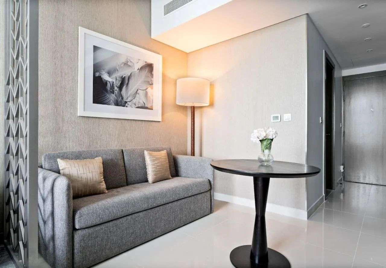 Phineek Elegant Studio Canal View Maison Prive Business Bay Dubai