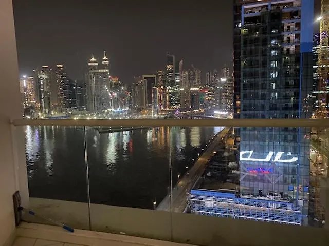 Apartment Phineek Elegant Studio Canal View Maison Prive Business Bay Dubai United Arab Emirates